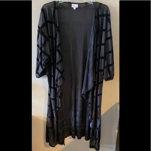 Velvet Black Shirley Kimono, Large